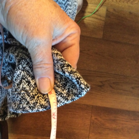 Perceptions size 8 dress - Picture 8 of 8